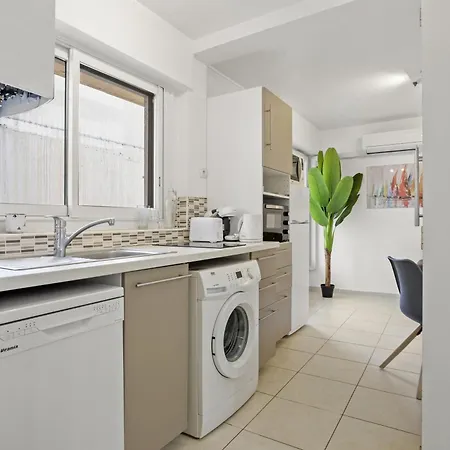 Proche De La Gare Et Centre Apartment